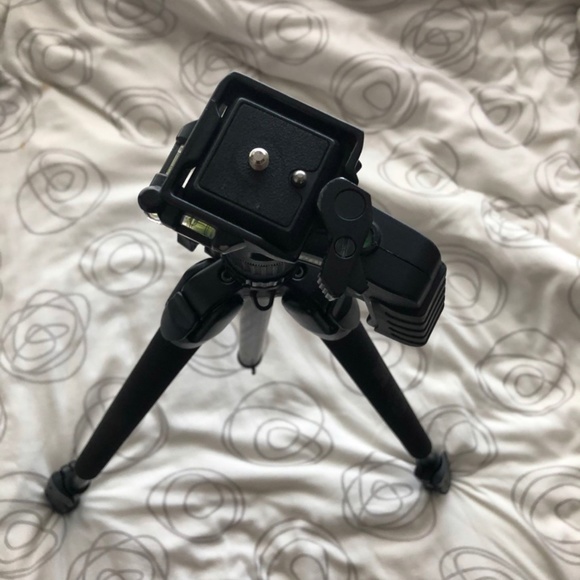 SUNPAK Tripod - Picture 3 of 6